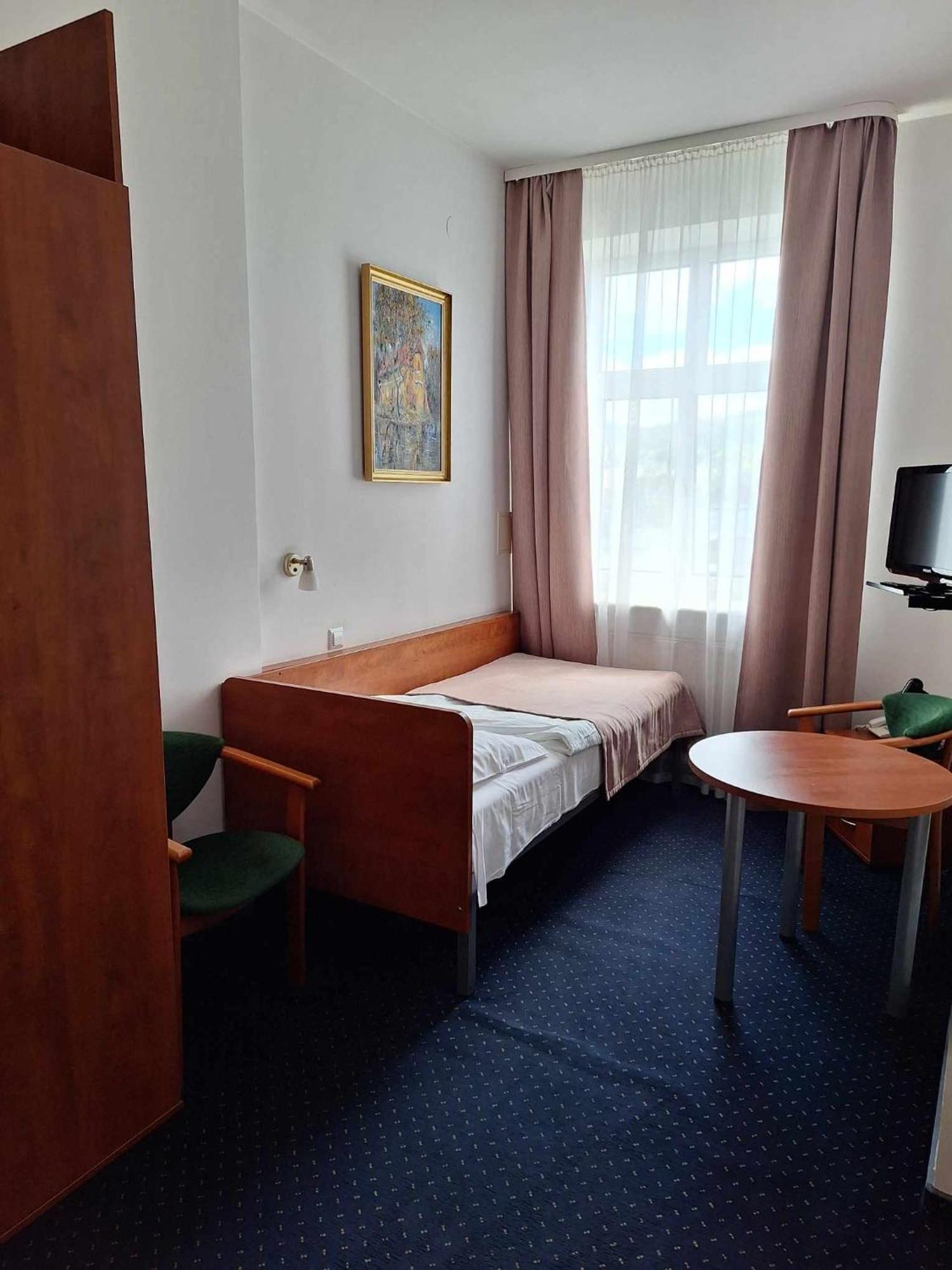 Hotel *** Nat Криниця-Здруй Екстер'єр фото