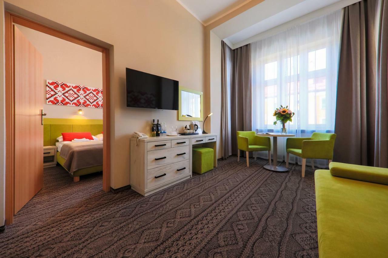 Hotel *** Nat Криниця-Здруй Екстер'єр фото