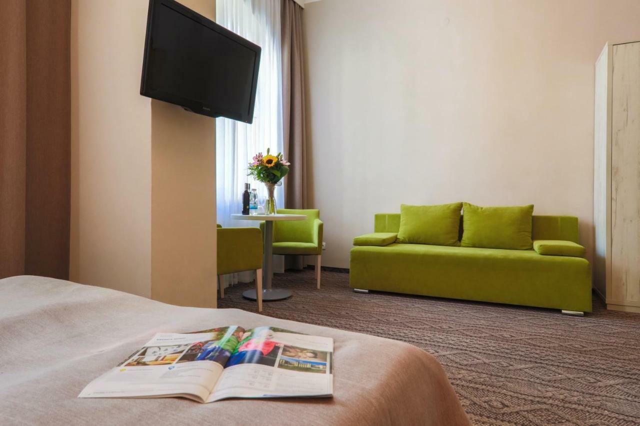 Hotel *** Nat Криниця-Здруй Екстер'єр фото